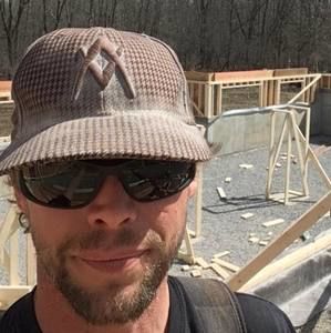 Meet your Posher, Brandon